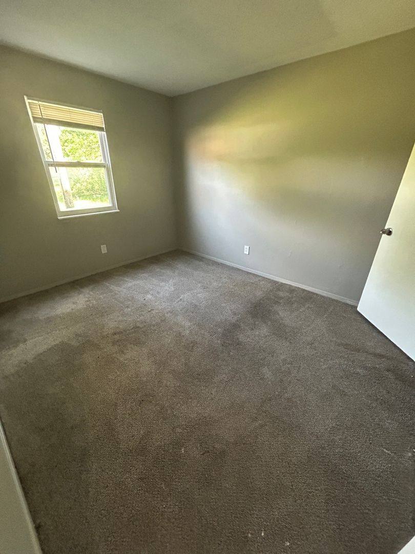 Apartment for rent at 4017 Mississippi, East Saint Louis, IL 62206