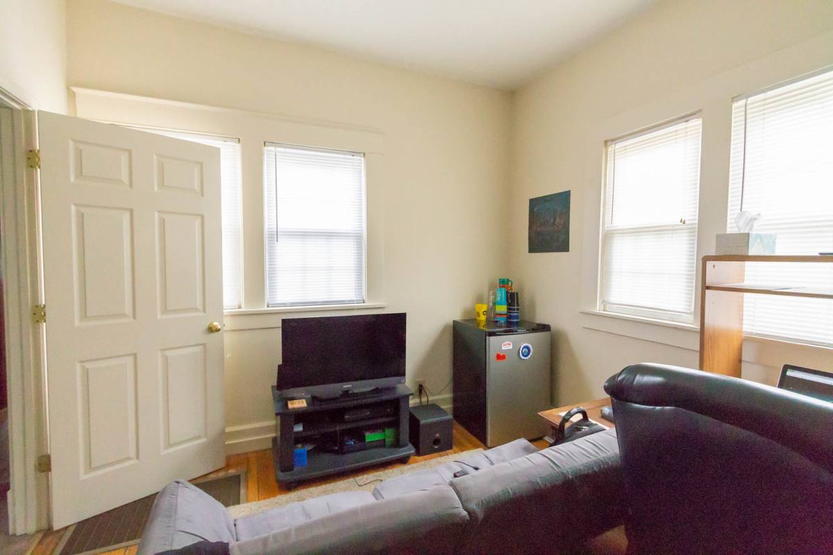 Apartment for rent at 1900 W Jackson St, Muncie, IN 47303