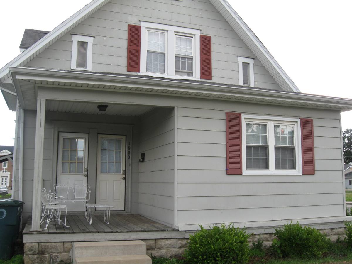 Apartment for rent at 1900 W Jackson St, Muncie, IN 47303