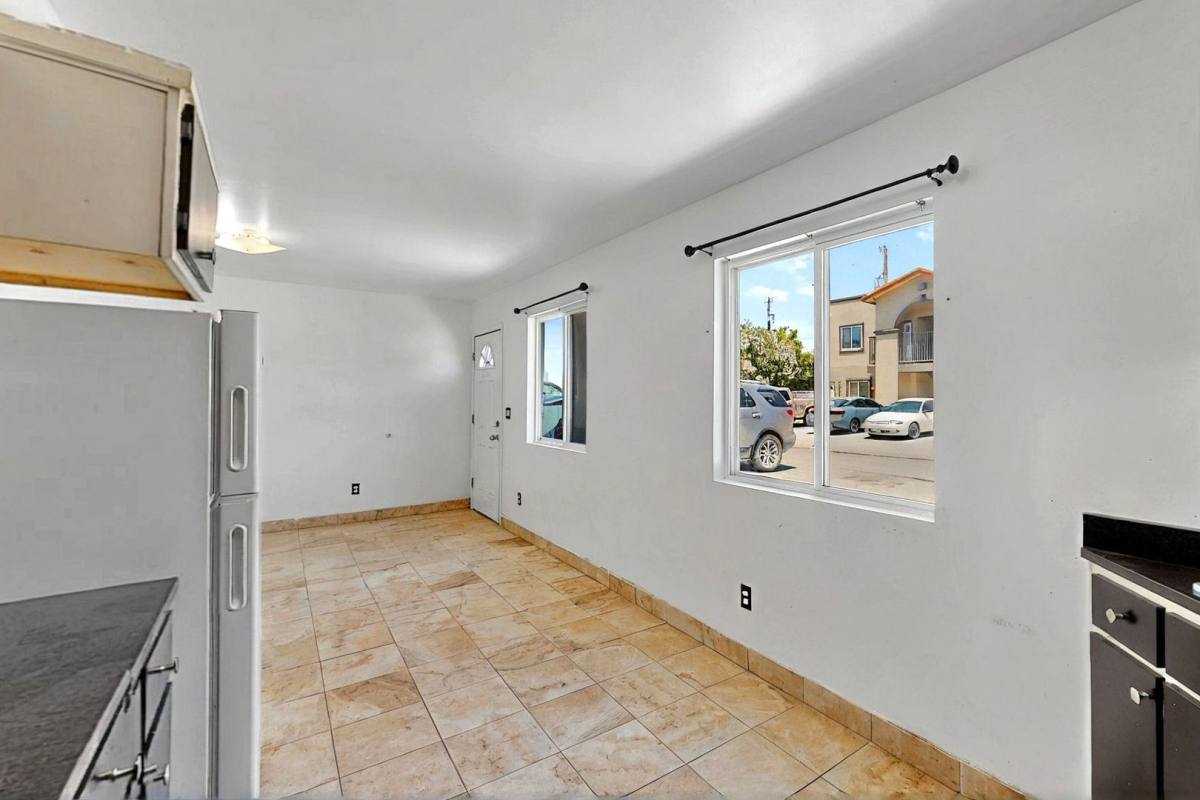 Apartment for rent at 530-540 S Yarbrough, El Paso, TX 79915