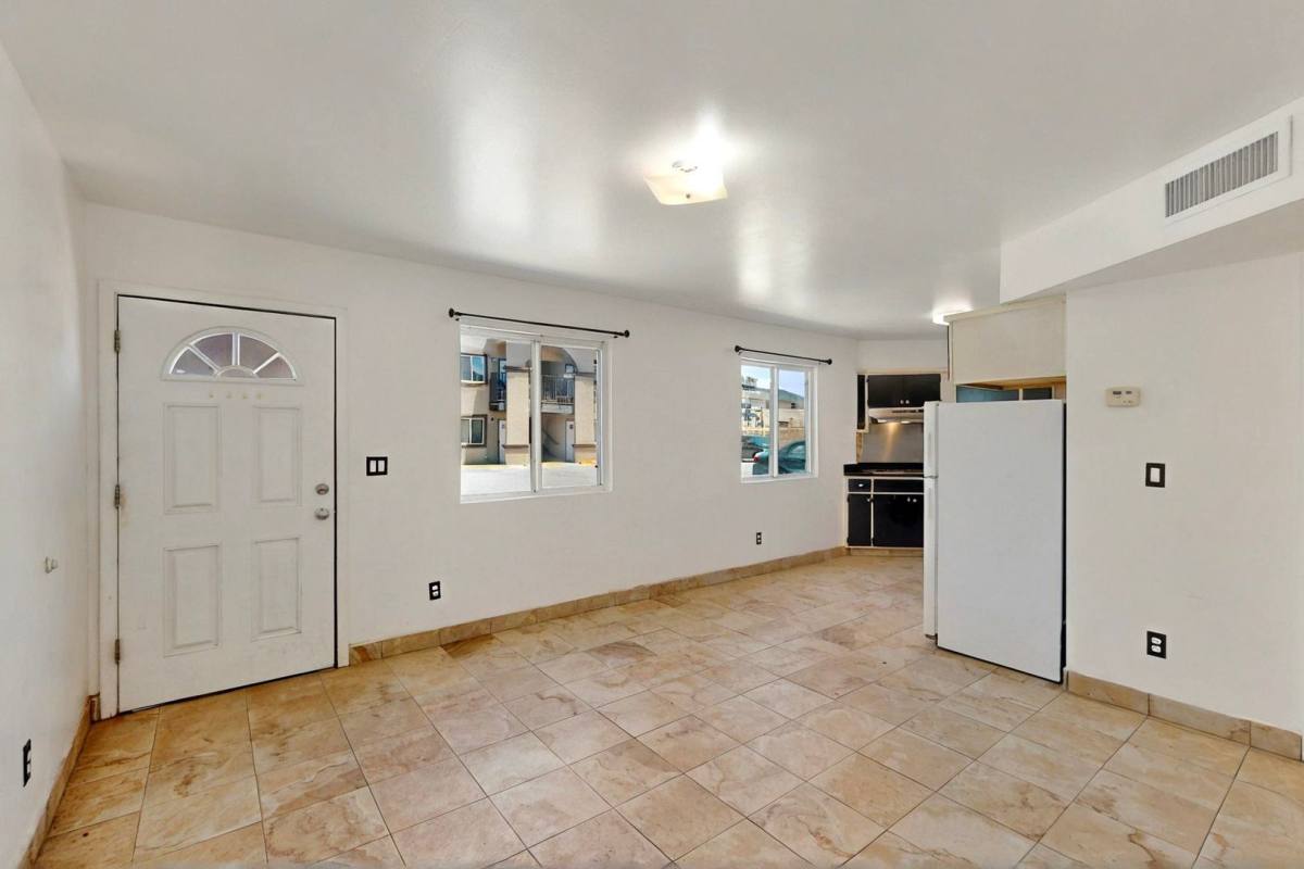Apartment for rent at 530-540 S Yarbrough, El Paso, TX 79915