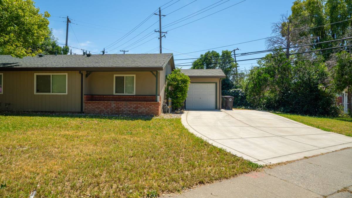 Townhouse for rent at 10498 Mills Tower Dr, Rancho Cordova, CA 95670