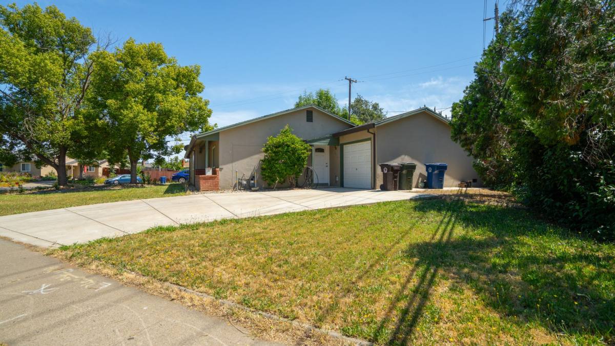 Townhouse for rent at 10498 Mills Tower Dr, Rancho Cordova, CA 95670
