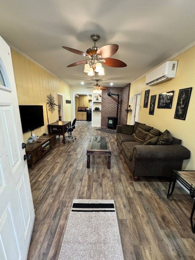 Apartment for rent at 2352 Shasta St, Redding, CA 96001