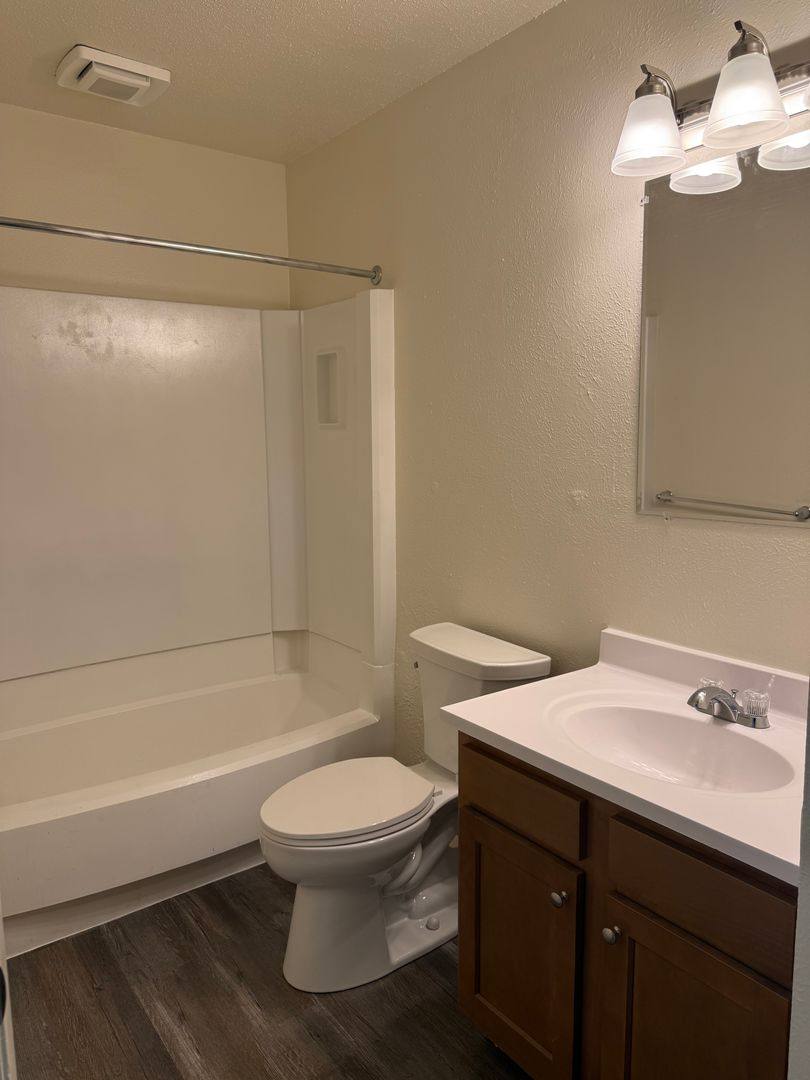 807 Three Meadows Dr, Perrysburg, OH 43551 - Apartment for Rent - Image 9