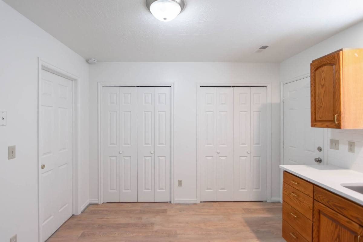Apartment for rent at 1891 N Hillfield Rd, Layton, UT 84041
