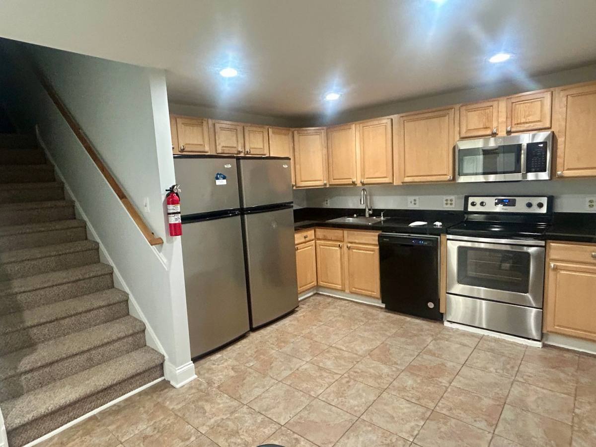 Apartment for rent at 703 Washtenaw Rd, Ypsilanti, MI 48197