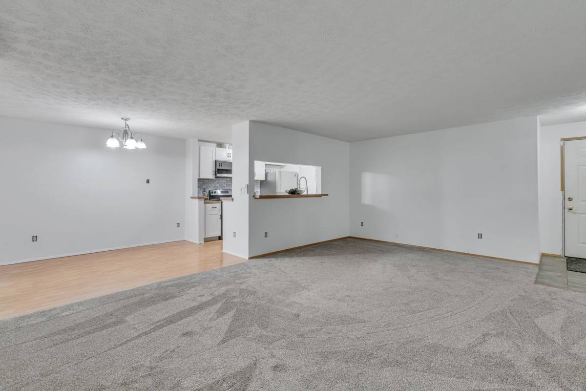 House for rent at 8011 116th St E, Puyallup, WA 98373
