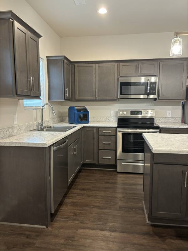 Townhouse for rent at 804 Green Oaks St, Greensboro, NC 27401