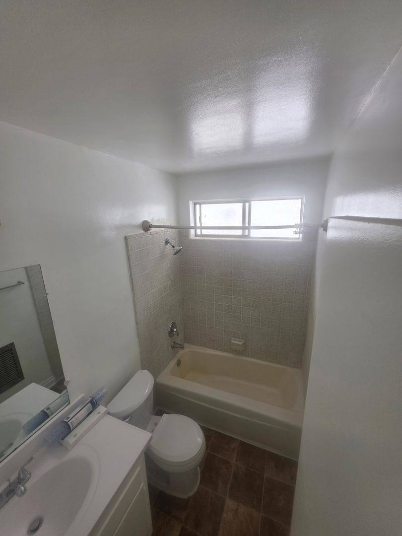 Apartment for rent at 1343 N Curson Ave, Los Angeles, CA 90046