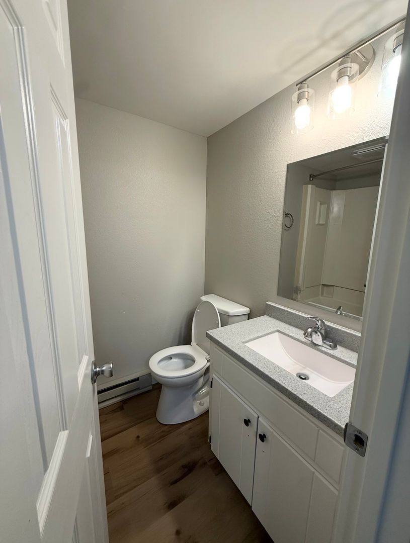 Apartment for rent at 2834 Independence St, Cape Girardeau, MO 63701