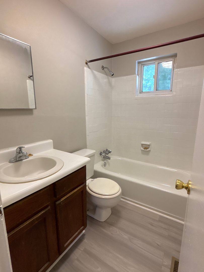 Apartment for rent at 315 W Camel St, Greensboro, NC 27401