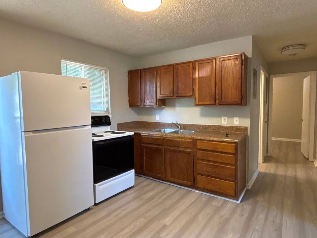 Apartment for rent at 315 W Camel St, Greensboro, NC 27401