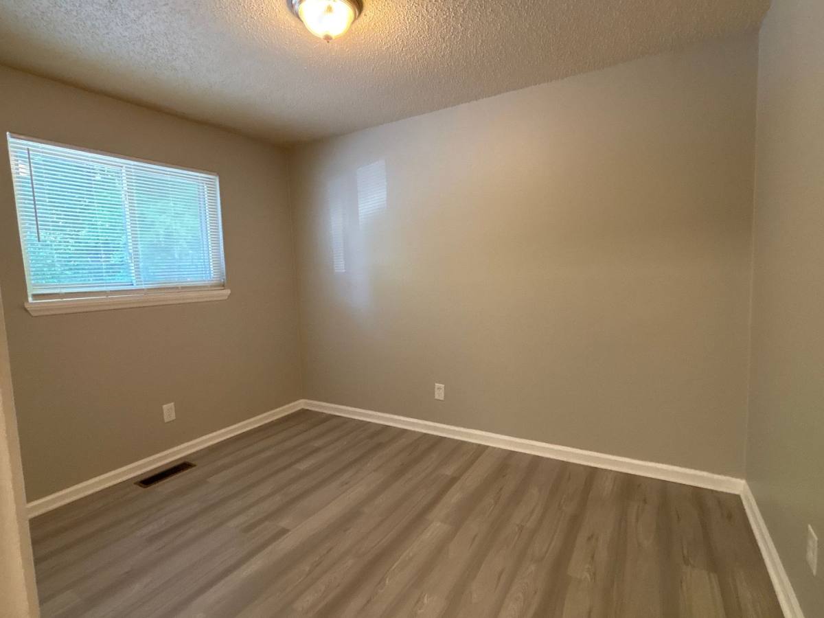 Apartment for rent at 315 W Camel St, Greensboro, NC 27401