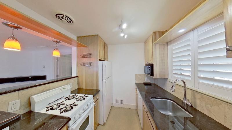 Apartment for rent at 245 S Pennsylvania St, Denver, CO 80209