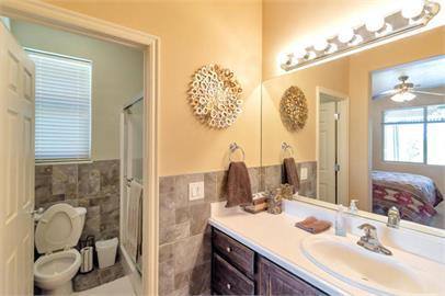 House for rent at 3241 E Fourteen Fairway Dr, Washington, UT 84780
