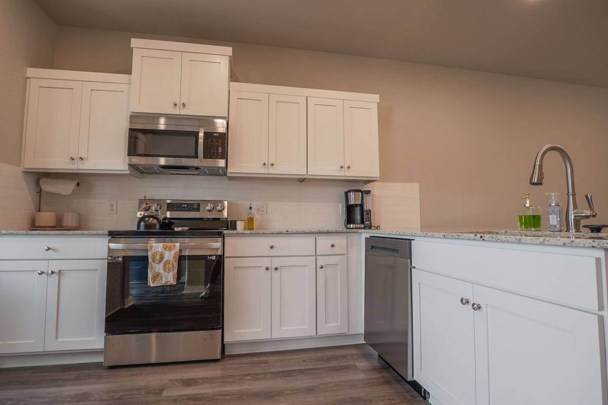 Townhouse for rent at 753 N Honey Locust Bend, Fayetteville, AR 72704
