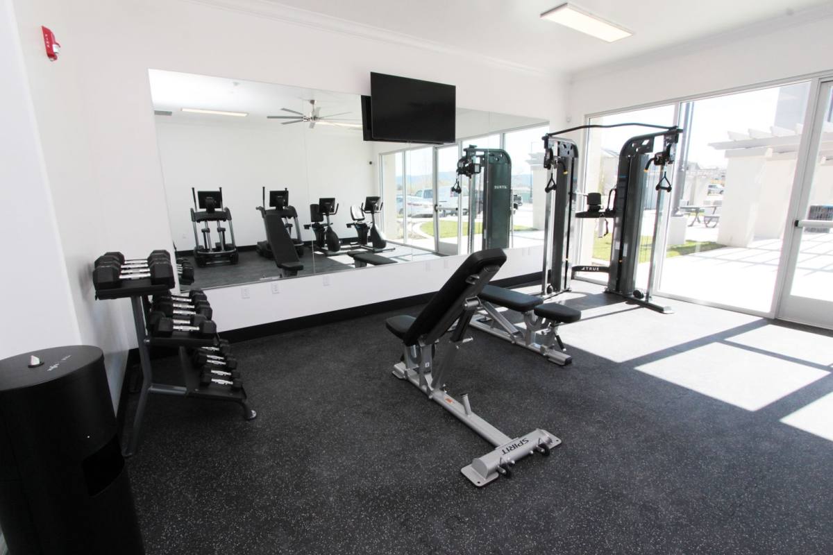 Apartment for rent at 1231 Pine Rock Dr, Hollister, CA 95023