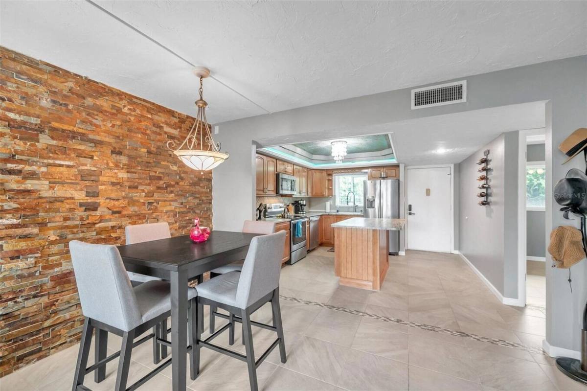 Condo for rent at 6470 Hollywood Blvd #108, Sarasota, FL 34231