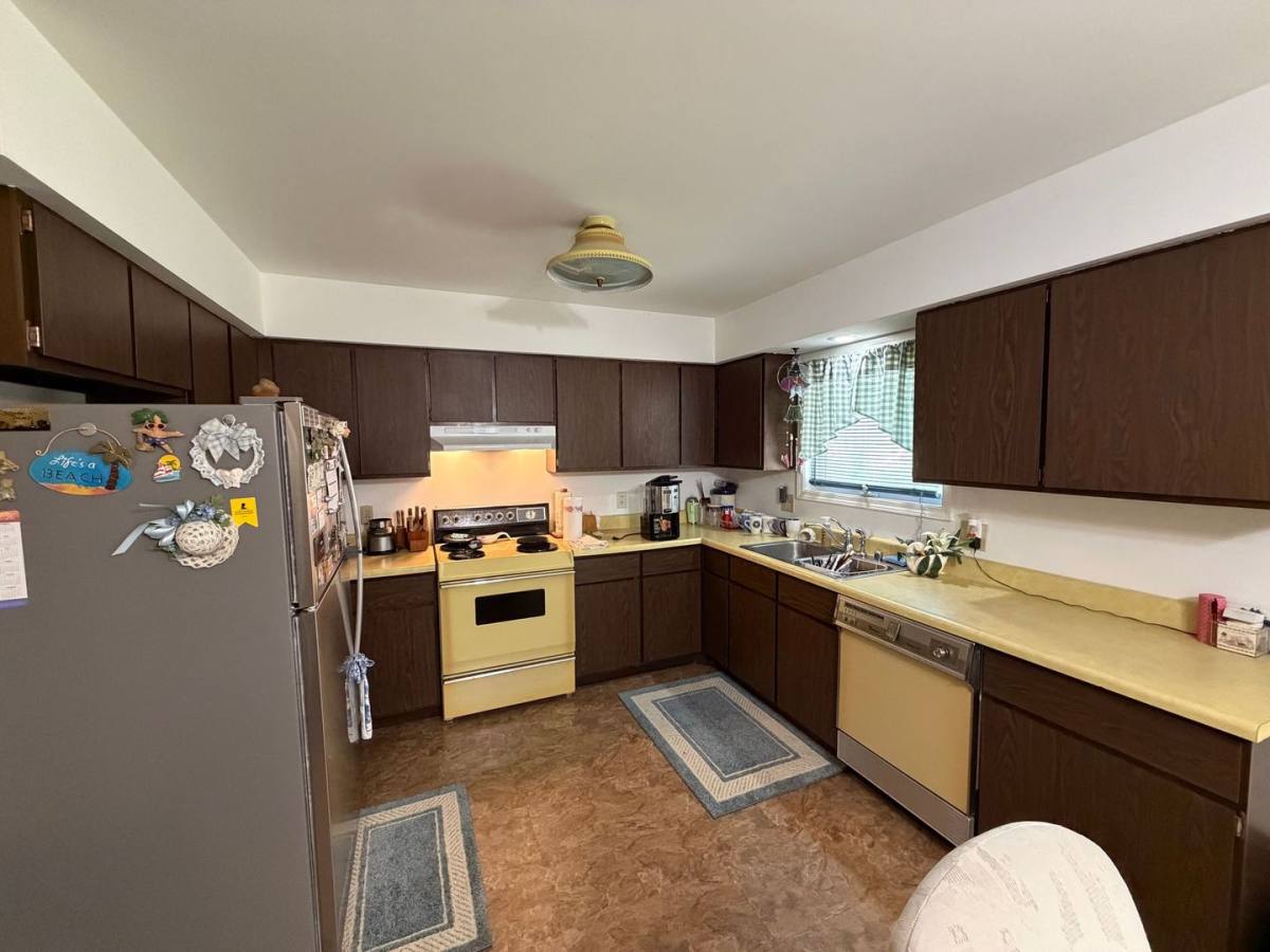 House for rent at 951 Brentwood Dr, Port Edwards, WI 54469