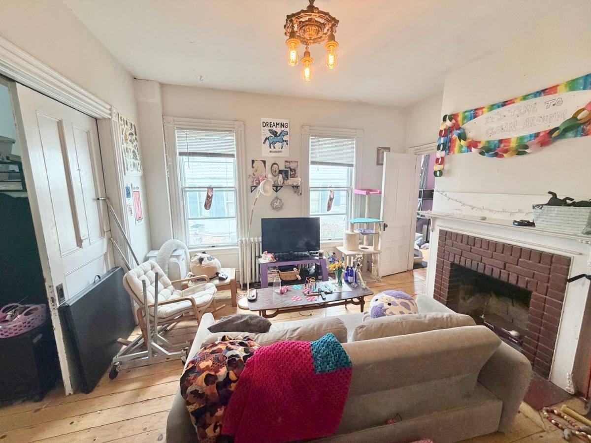 Apartment for rent at 222 S Union St, Burlington, VT 05401