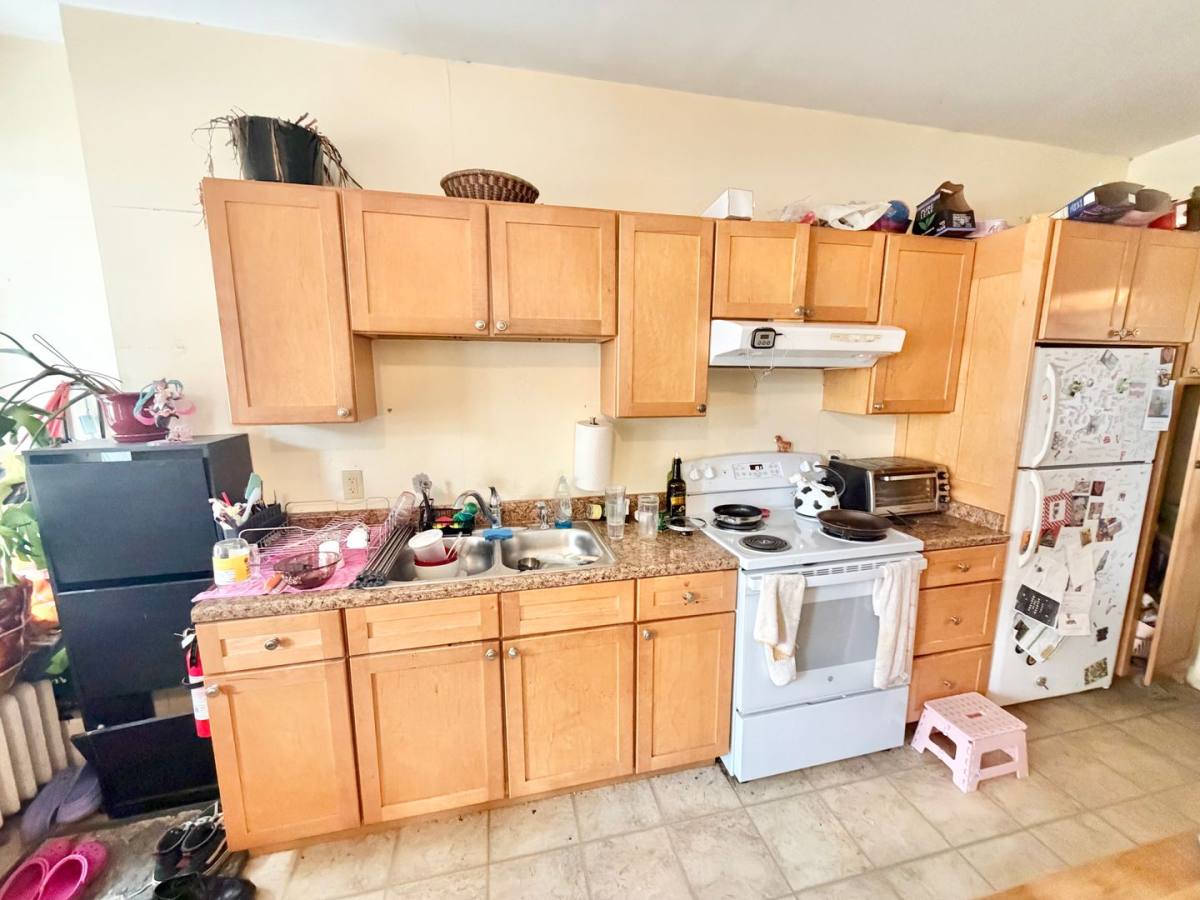 Apartment for rent at 222 S Union St, Burlington, VT 05401