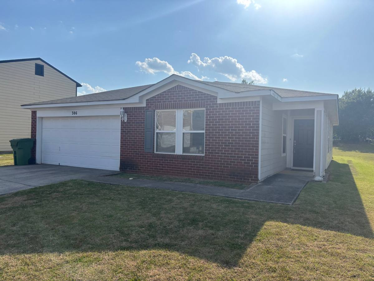 House for rent at 306 Kenneth Blvd NW, Madison, AL 35757