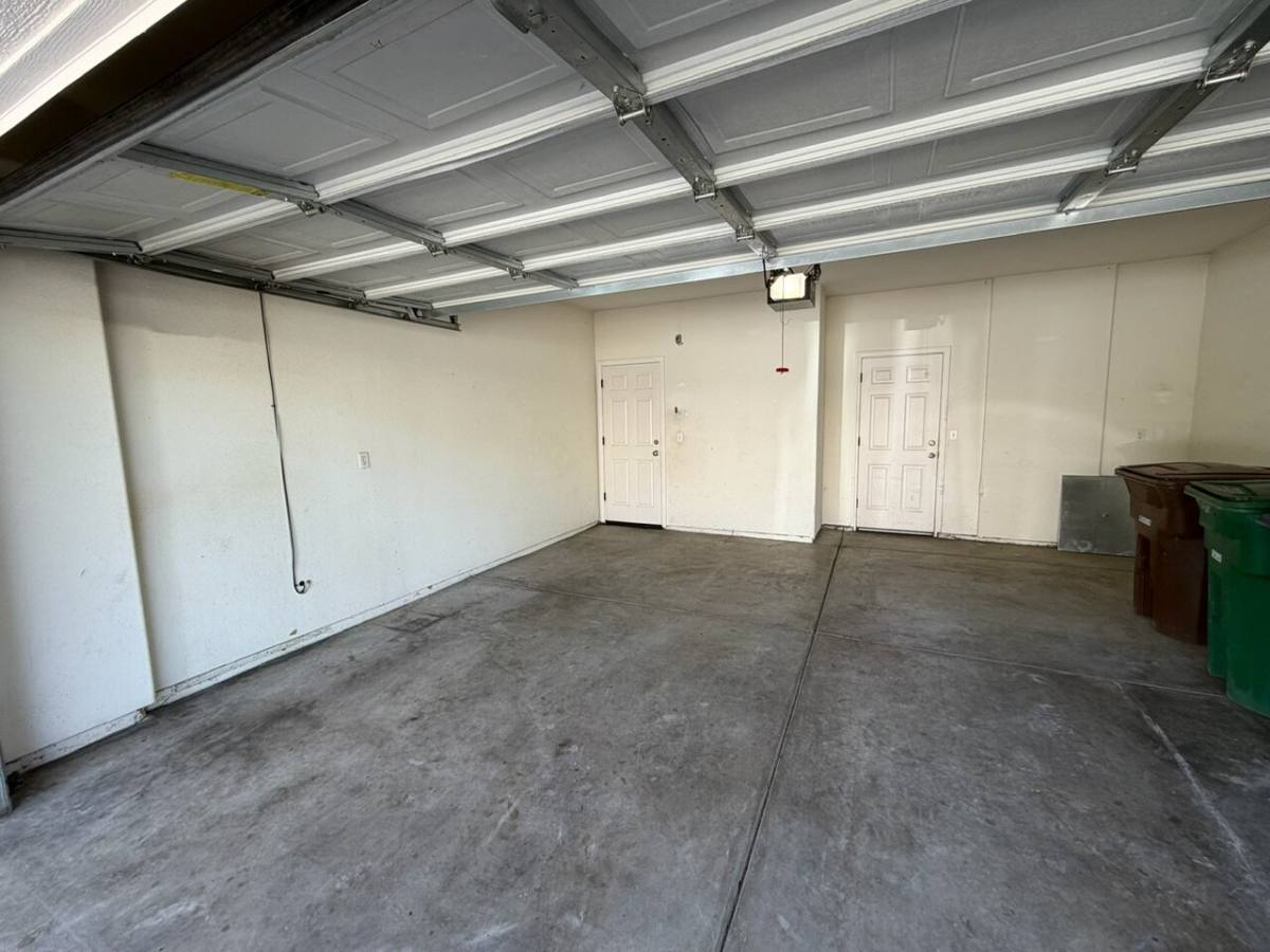 House for rent at 324 Olive Way, Chowchilla, CA 93610