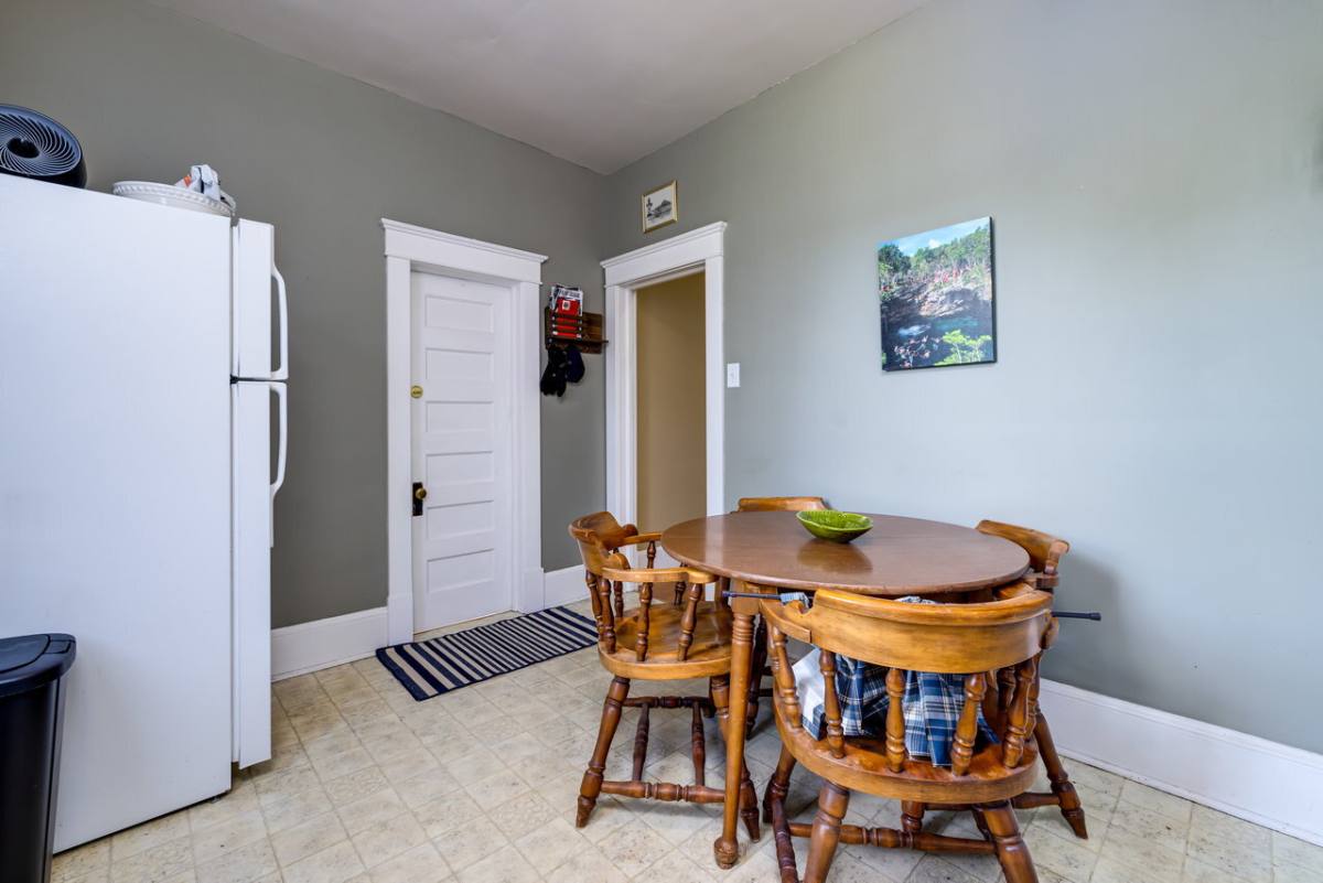 Apartment for rent at 291-B Newman Ave, Harrisonburg, VA 22801