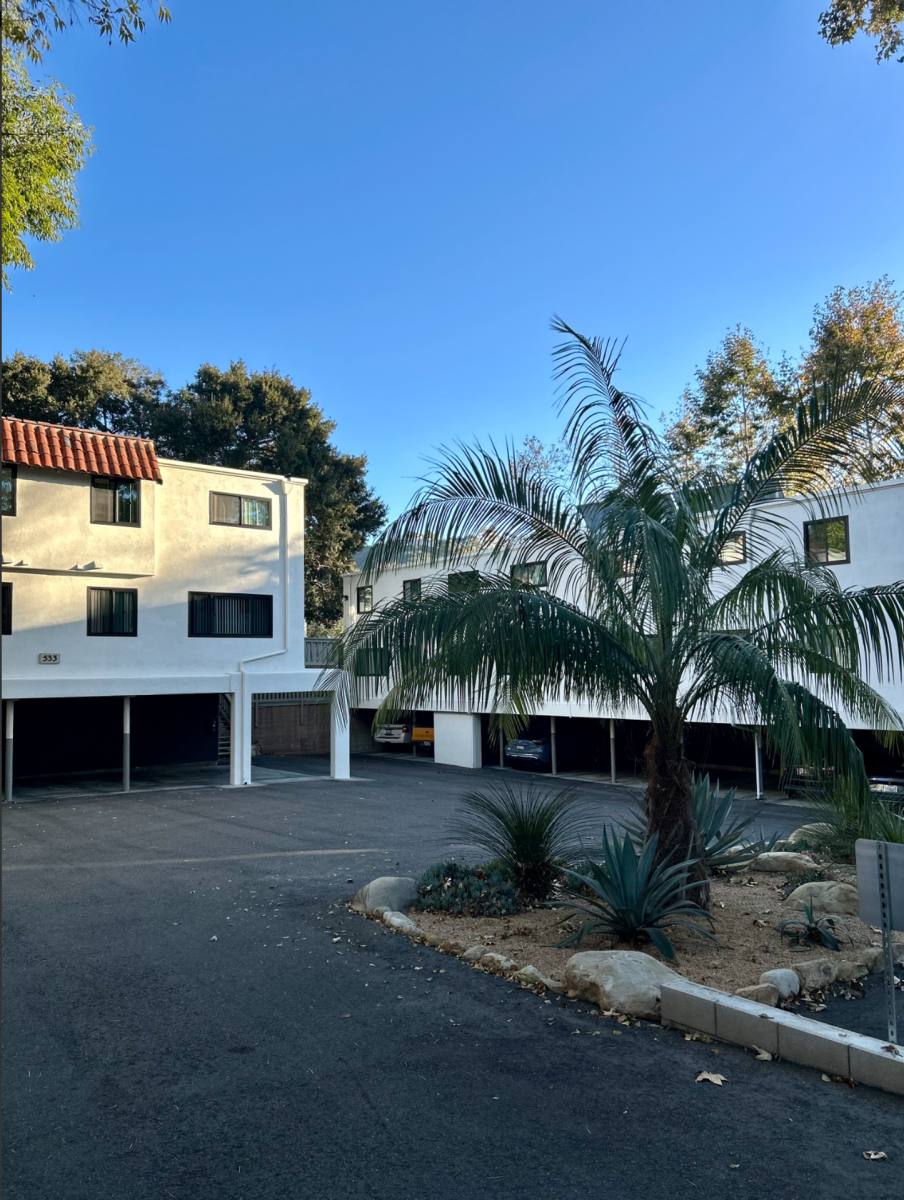 Apartment for rent at 529 W Victoria St, Santa Barbara, CA 93101