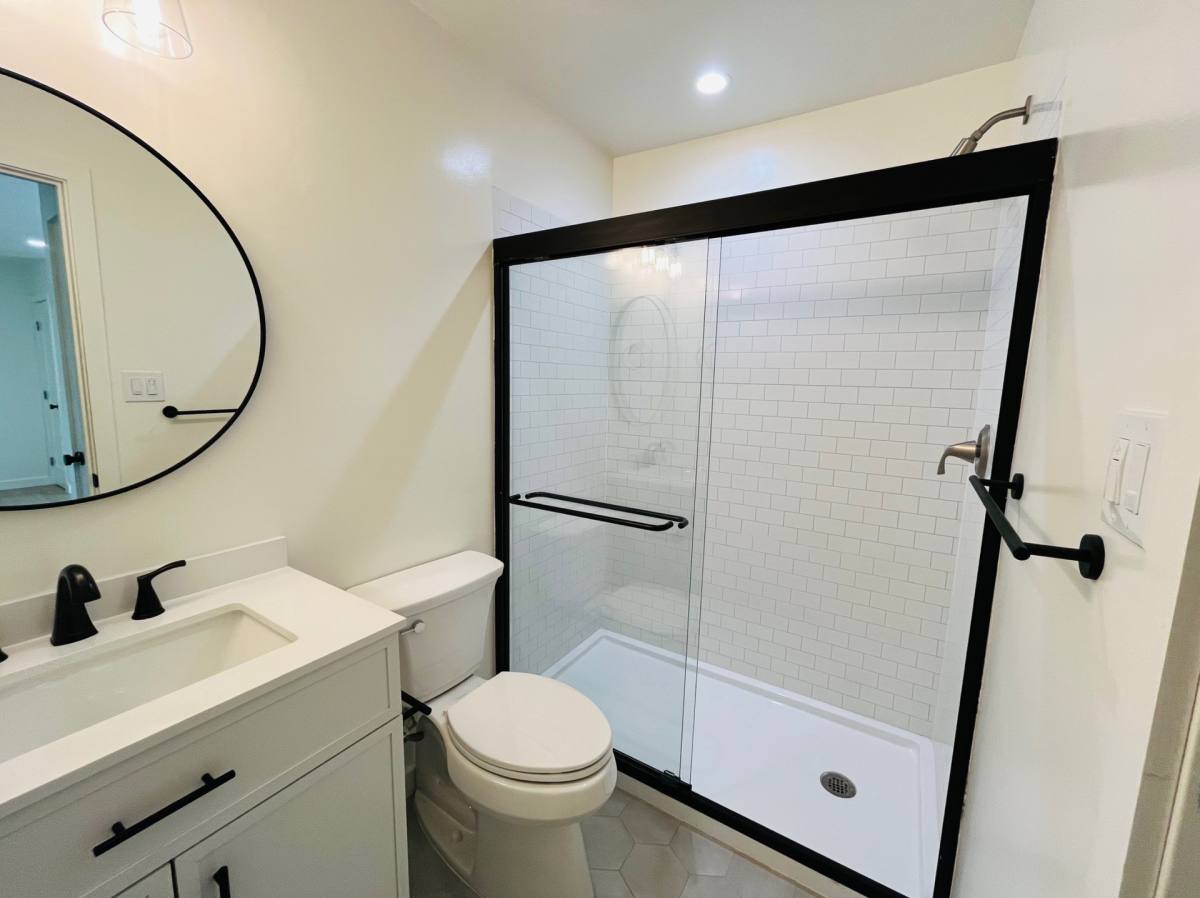 Apartment for rent at 529 W Victoria St, Santa Barbara, CA 93101