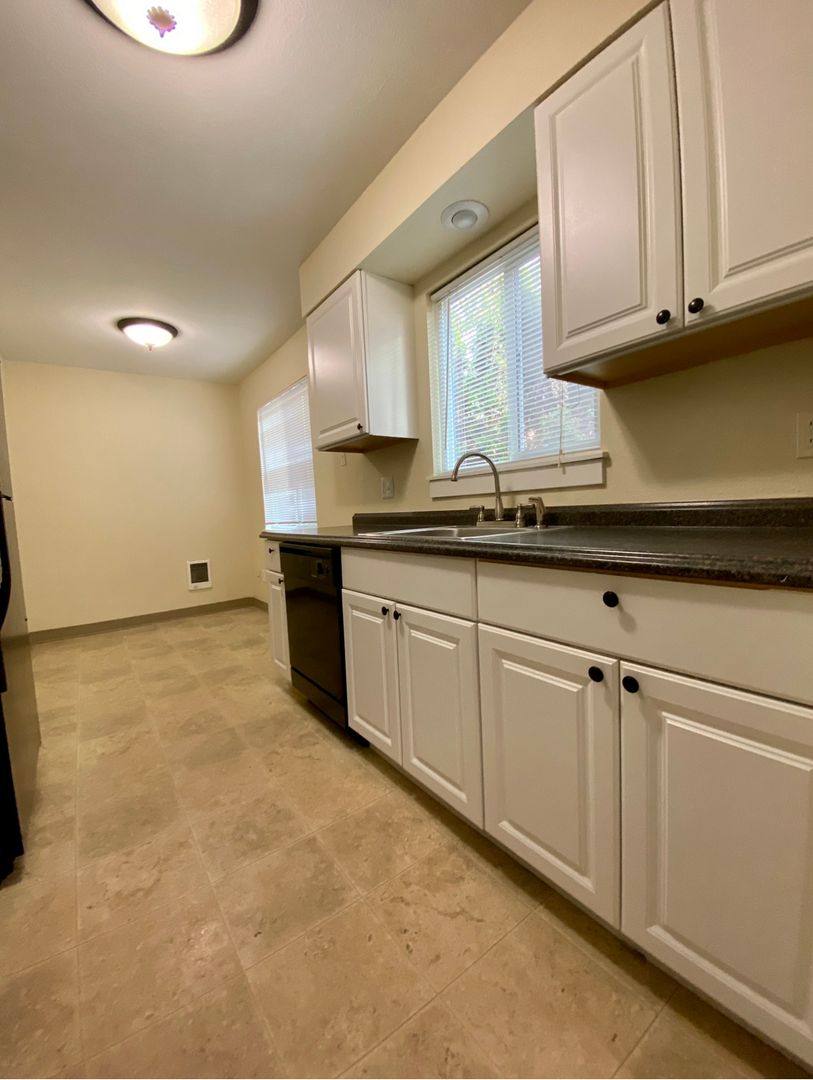 Apartment for rent at 9033 SE Stark St, Portland, OR 97216