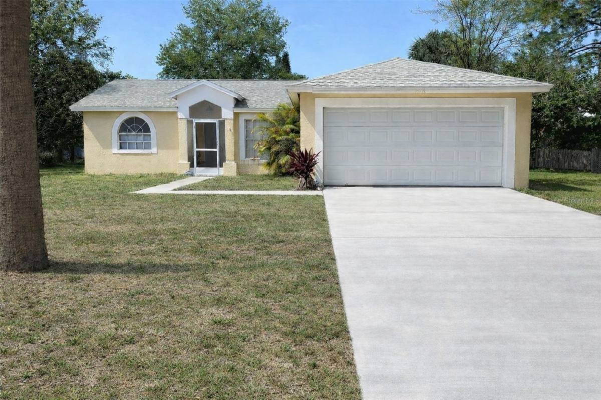 House for rent at 15640 Kensington Trail, Clermont, FL 34711