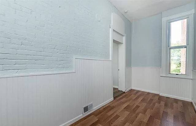 Apartment for rent at 2634 Geyer Ave #A, Saint Louis, MO 63104