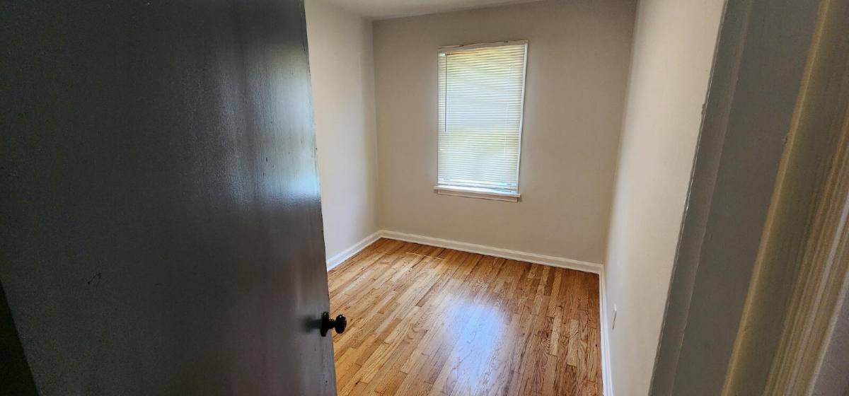 House for rent at 509 Ballman Ave, Saint Louis, MO 63135