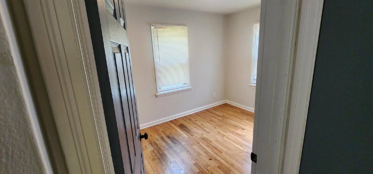 House for rent at 509 Ballman Ave, Saint Louis, MO 63135