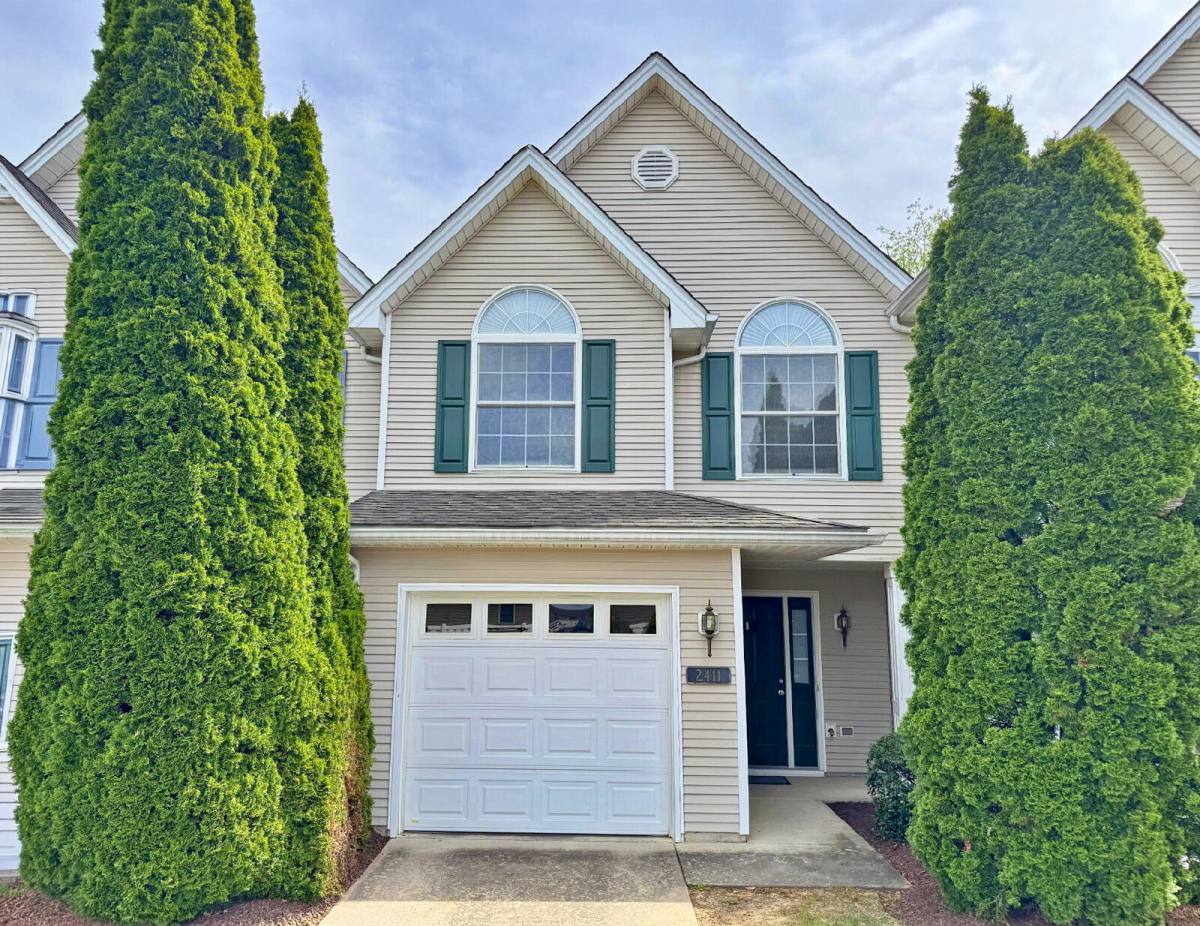 Townhouse for rent at 2411 Avonlea Lane, Harrisonburg, VA 22801