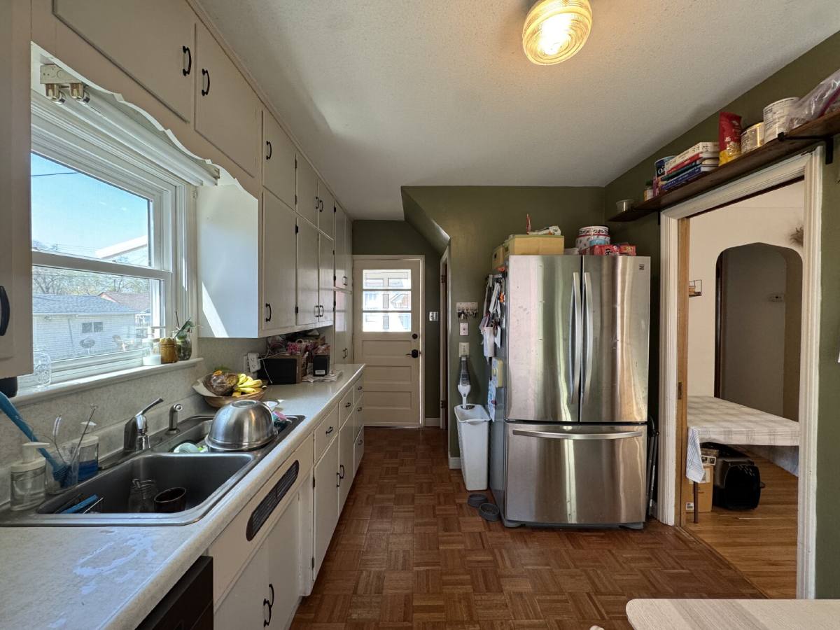 House for rent at 1605 Merrill St, Saint Paul, MN 55108