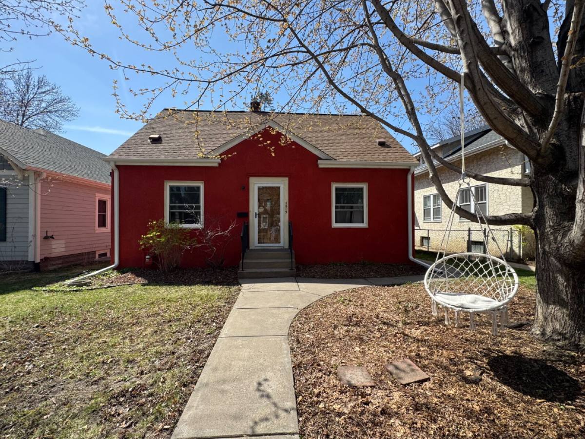 House for rent at 1605 Merrill St, Saint Paul, MN 55108