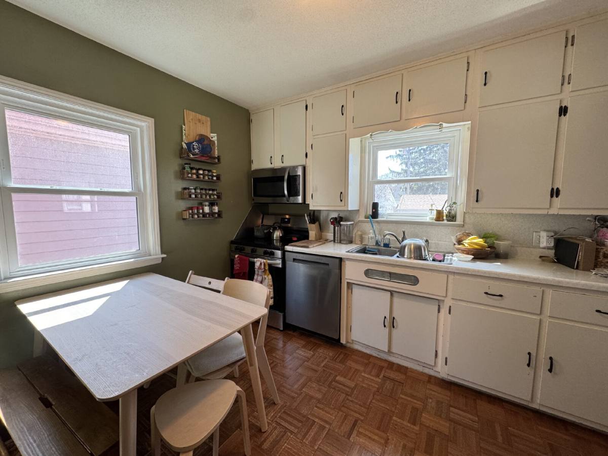 House for rent at 1605 Merrill St, Saint Paul, MN 55108