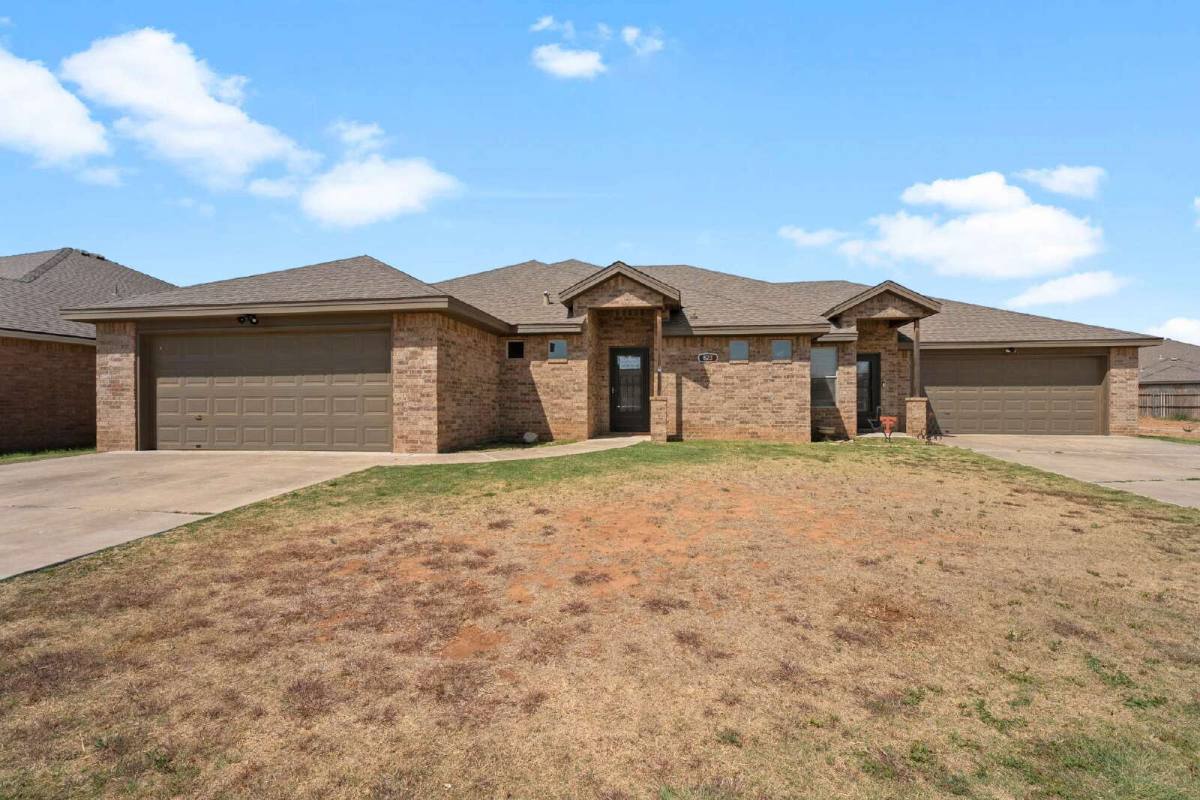 Townhouse for rent at 623 N Elkhart Ave #A, Lubbock, TX 79416