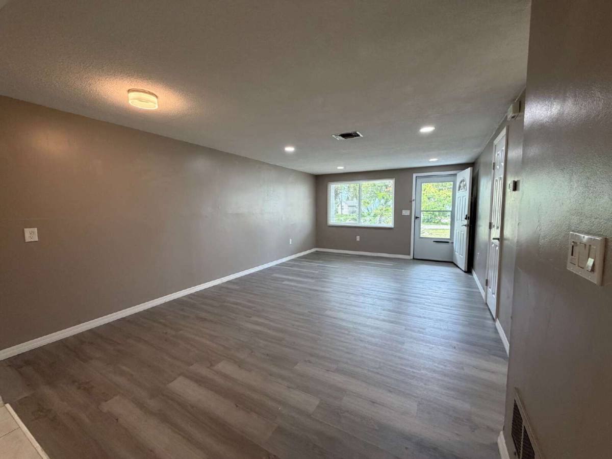 Townhouse for rent at 5342 Cedar Lane, New Port Richey, FL 34652