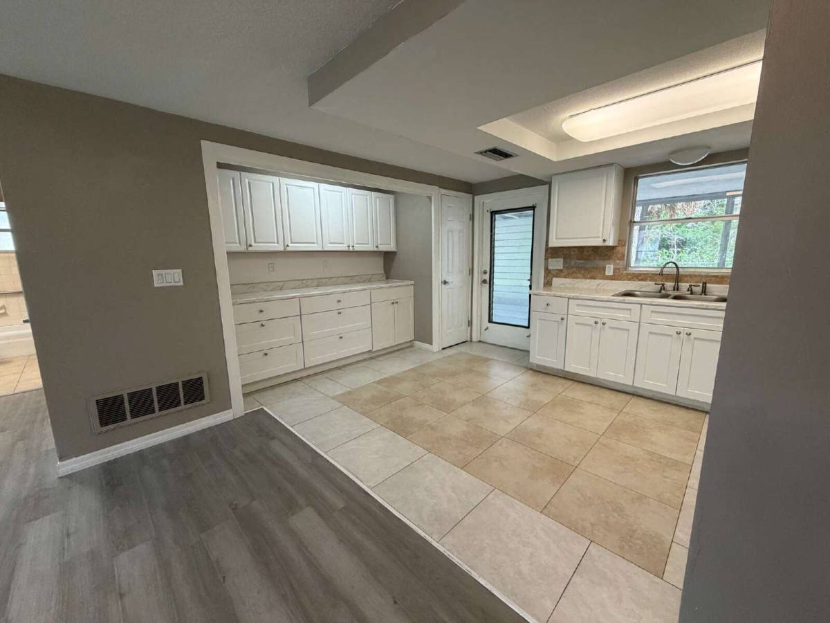 Townhouse for rent at 5342 Cedar Lane, New Port Richey, FL 34652