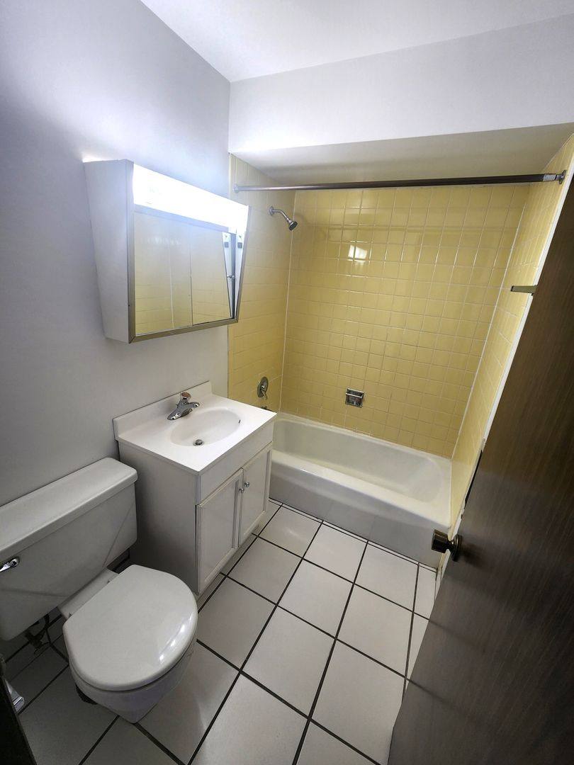 Apartment for rent at 1140 Lathrop, Forest Park, IL 60130
