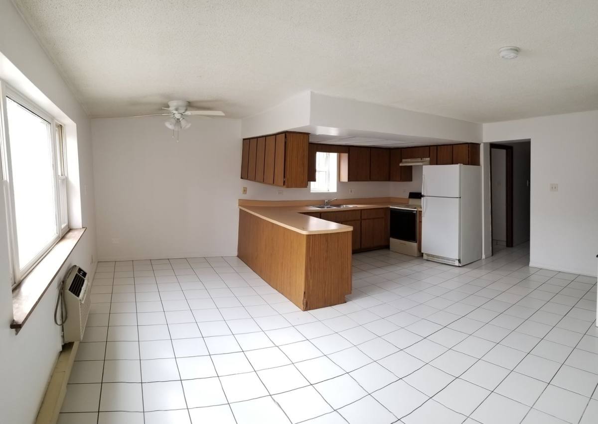 Apartment for rent at 517 N Wolf Rd, Hillside, IL 60162