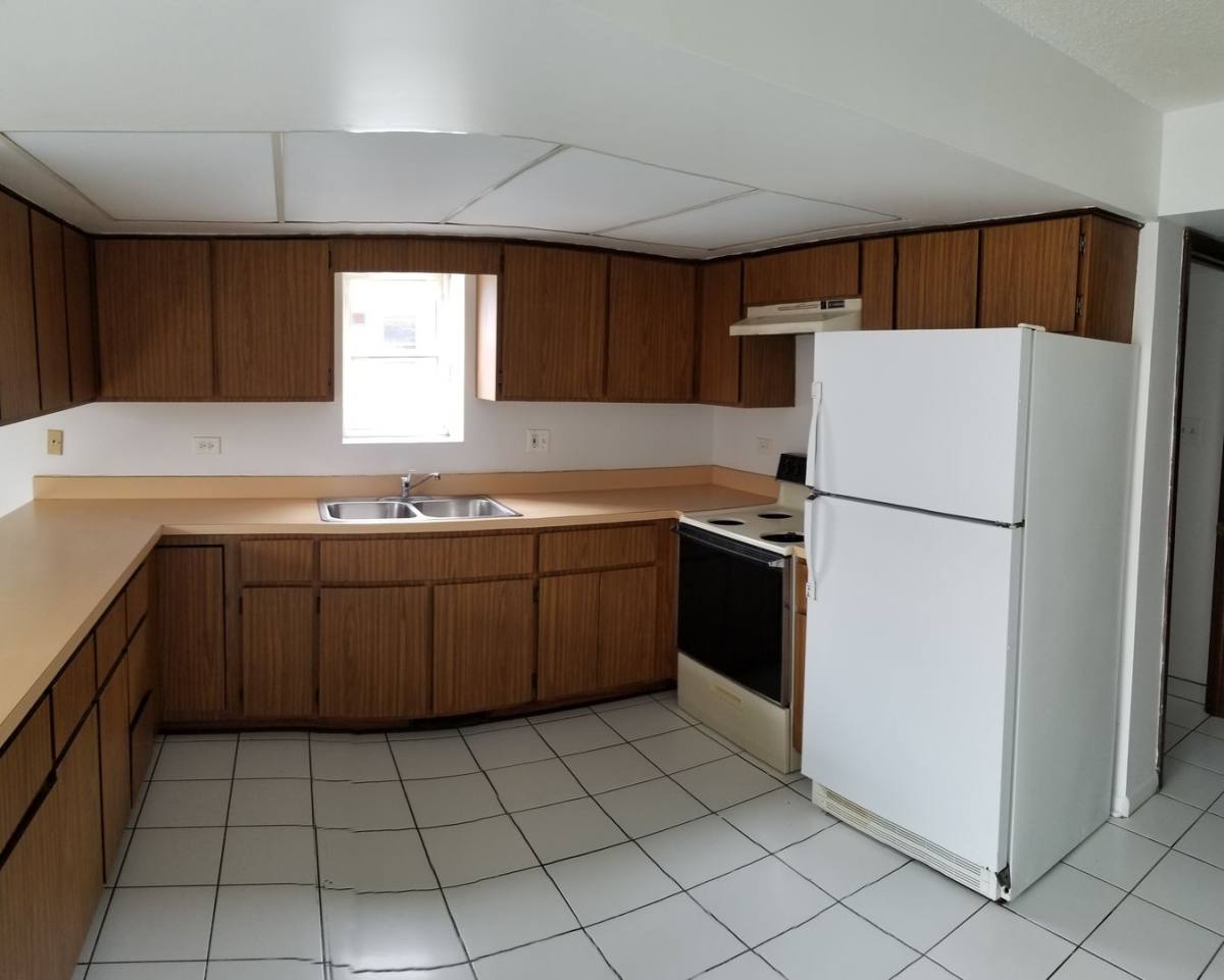 Apartment for rent at 517 N Wolf Rd, Hillside, IL 60162