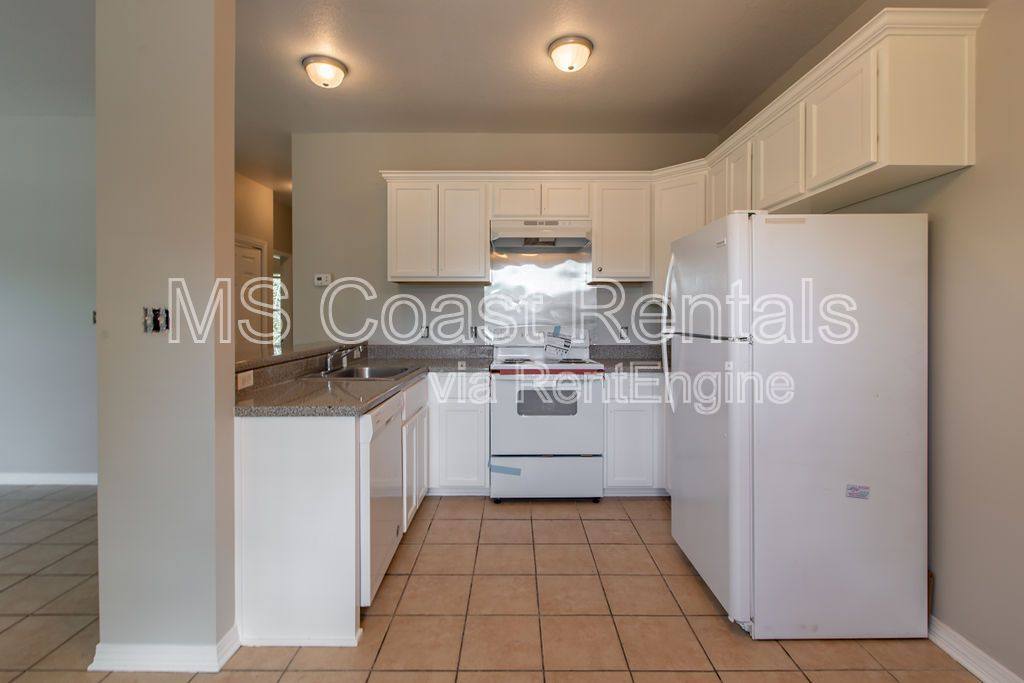 Apartment for rent at 15815 Adam Rd #518, Biloxi, MS 39532