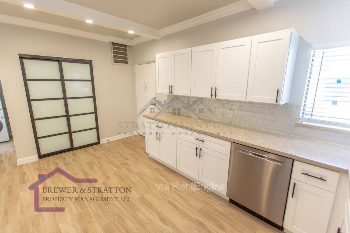 Condo for rent at 351 E Thomas Rd #D305, Phoenix, AZ 85012
