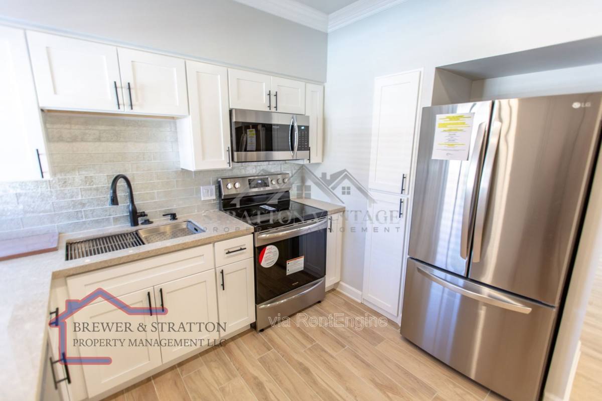 Condo for rent at 351 E Thomas Rd #D305, Phoenix, AZ 85012
