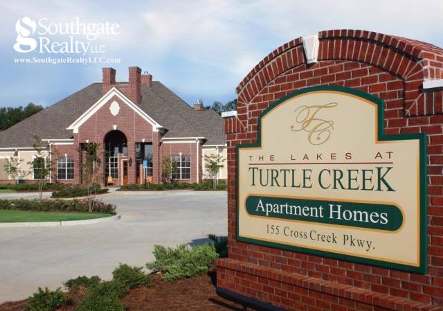 Apartment for rent at 155 Cross Creek Parkway, Hattiesburg, MS 39402